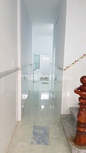 Bán nhà 1 trệt, 1 lầu, Ấp Xoài Đôi, xã Long Trạch, Cần Đước, Long An