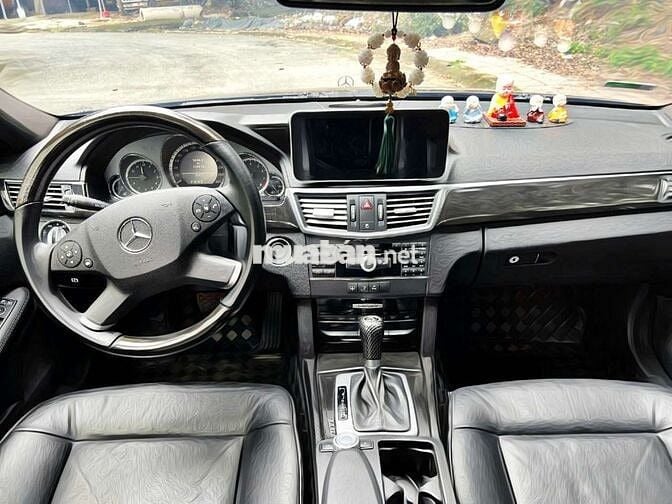 Hàng tốt - Mercedes Benz 2010 E250 AMG