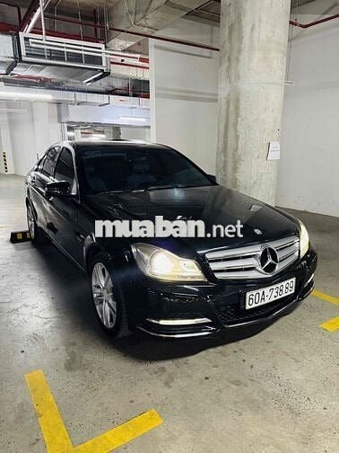 Mercedes Benz C200 - sản xuất 2012