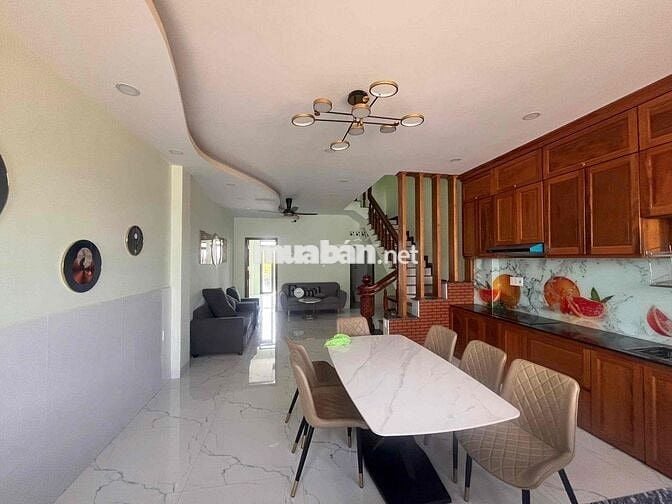 Cho thuê nhà KDC Phú hồng thịnh gần ngã tư Bình thung bình an