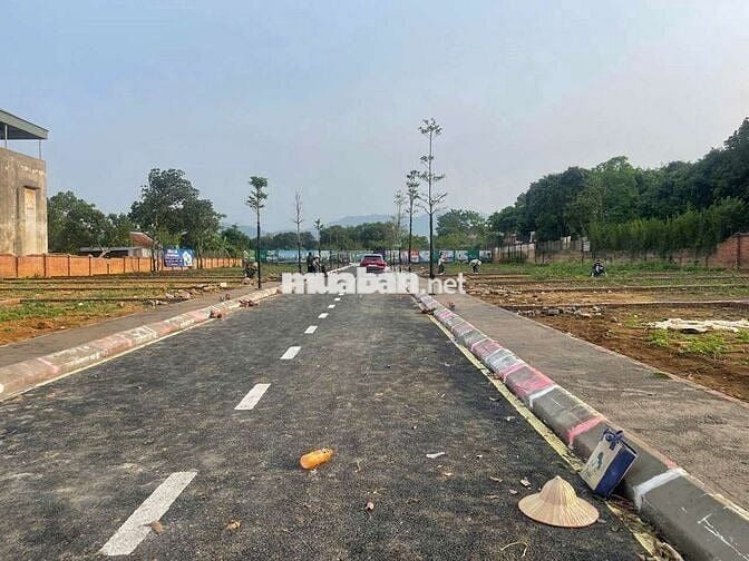 Cần bán đất hòa lạc ở vùng lõi phú cát