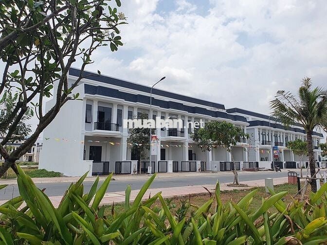 Đất nền dự án 100m vuông đẹp, Long An sát mép TPHCM