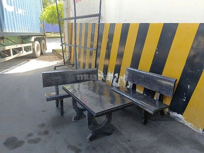 Bộ bàn ghế đá ngoài trời Bình Dương