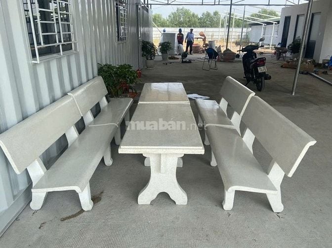 Bộ bàn ghế đá ngoài trời Bình Dương