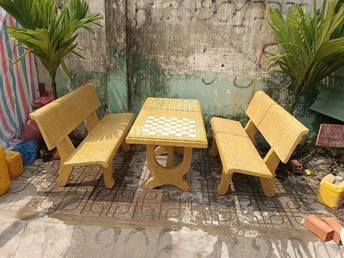 Bộ bàn ghế đá ngoài trời Bình Dương