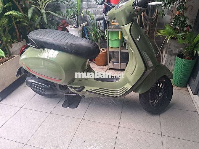 Vespa Sprint 2024 Xe Lướt 2 ngàn km. 1 đời chủ