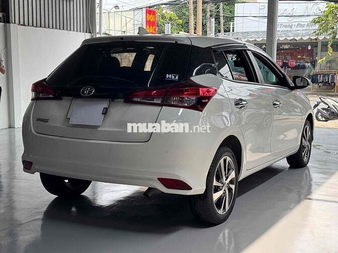 Toyota Yaris 2021 1.5G CVT - 32000 km