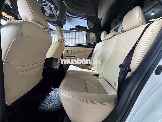 Toyota Yaris 2021 1.5G CVT - 32000 km