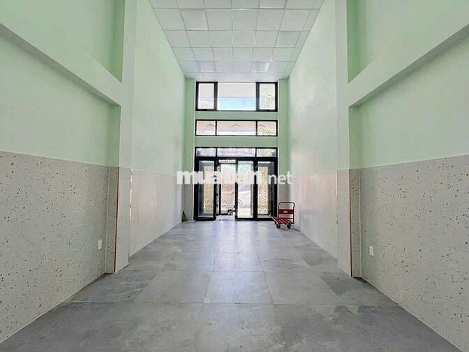 NHÀ 6 TẦNG MẶT TIỀN ĐẸP MỚI TOANH ( 4,2m x21m) QUÁCH VŨ - PHÚ THẠNH TP