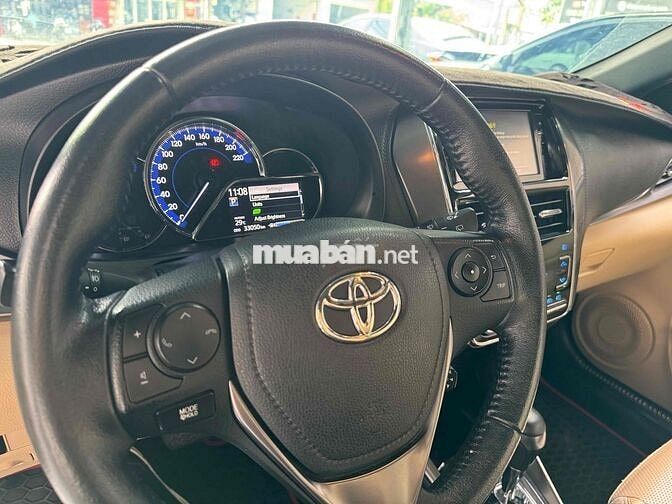 Toyota Yaris 2021 1.5G CVT - 32000 km