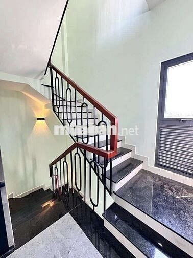 NHÀ 6 TẦNG MẶT TIỀN ĐẸP MỚI TOANH ( 4,2m x21m) QUÁCH VŨ - PHÚ THẠNH TP