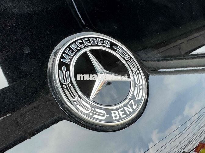 Mercedes Benz C Class 2022 C300 AMG - 8000 km