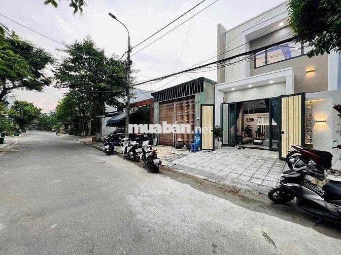 CHỦ GỮI - BÁN GẤP NHÀ TRỆT FULL NỘI THẤT GẦN VÒNG XOAY AN LẠC