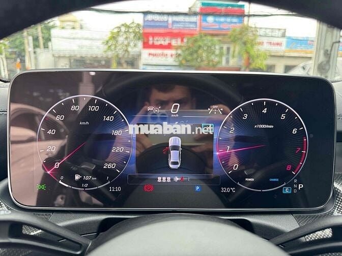 Mercedes Benz C Class 2022 C300 AMG - 8000 km