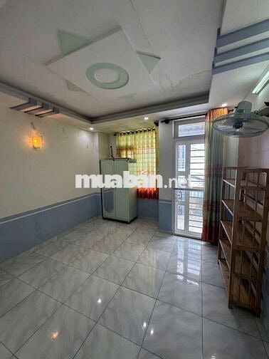 Cho thuê nhà hẻm thông 2PN 2WC Phan Văn Trị P10