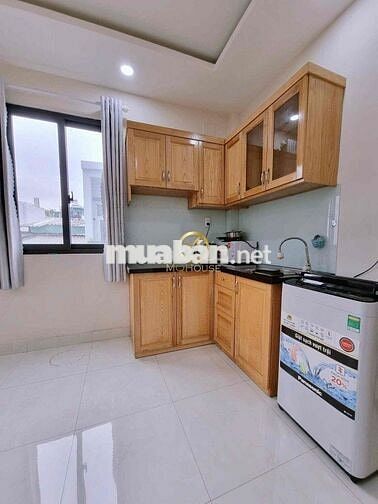 CHO THUÊ CĂN HỘ BAN CÔNG FULL NT ĐƯỜNG CÔ GIANG QUẬN 1