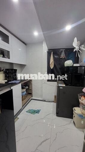 Tập thể Bộ Công An 23m²–Tầng 4+5 – Full nội thất – 4.8 Tỷ – Đống Đa