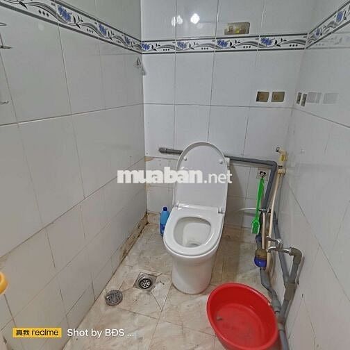 phòng 15m2 1trệt 1lửng ở Lầu 2 gần Cầu Ông Dầu HBP 2.5triệu