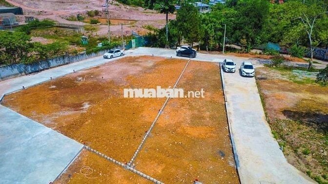 Đất nền kiệt ô tô tránh nhau Huyền Trân công chúa gần làng hương
