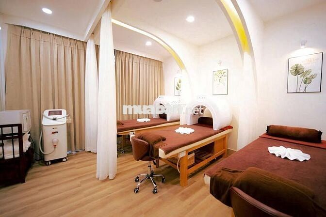 NGANG 8M, NHÀ ĐẸP, CÓ SÂN MẶT TIỀN SỐ 169 HOA LAN QUẬN PHÚ NHUẬN