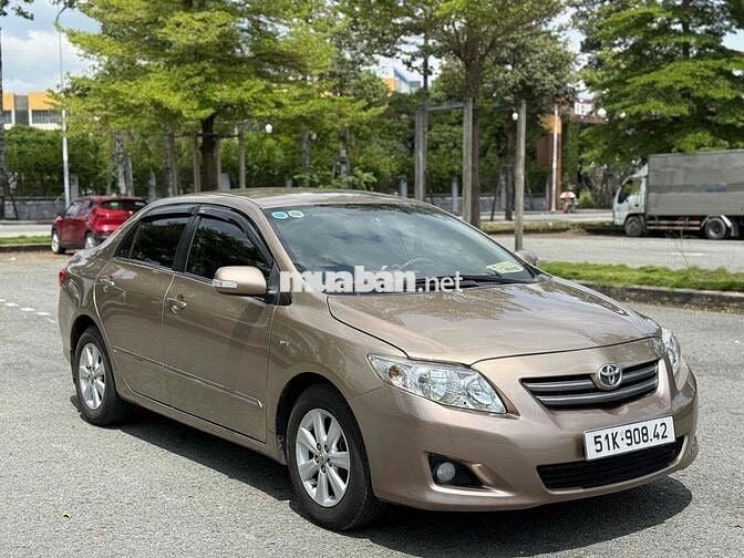 Toyota Corolla Altis 2010 1.8G AT - 65000 km