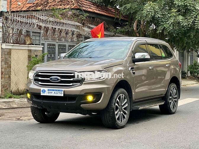 Everest Titanium 2019 - 1 CHỦ - Không lỗi nhỏ 💯💶