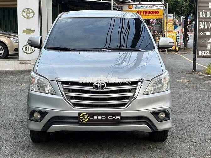 Toyota Innova  2015 G
