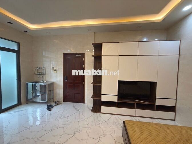 Cho thuê nhà MT Đề Thám, Phạm Ngũ Lão, Q, 24m2 Full nội thất - 8tr