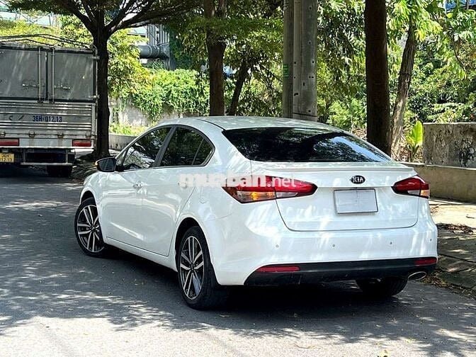Kia Cerato 2016 1.6 AT