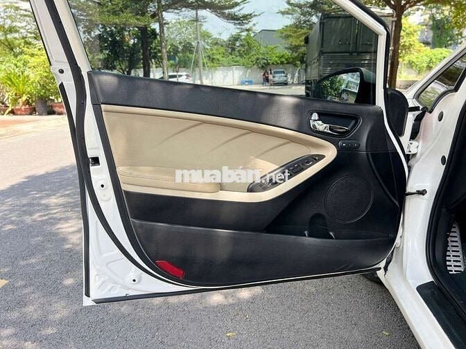 Kia Cerato 2016 1.6 AT