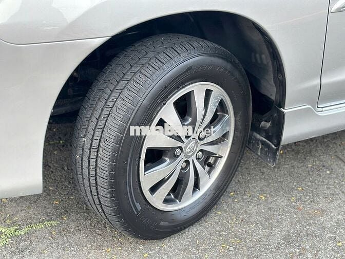 Toyota Innova  2015 G