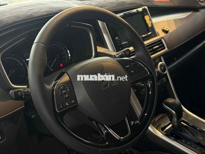 Mitsubishi Xpander 2020 Cross 1.5 AT - 12000 km