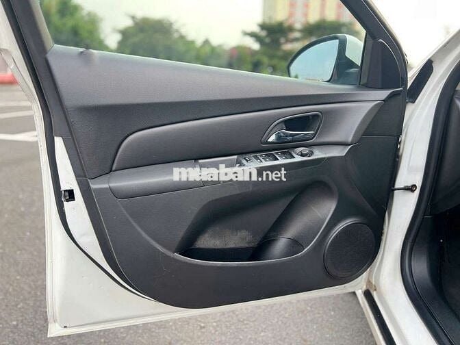 Hàng tốt - Chevrolet Cruze 2017 1.6 LT - 95000 km