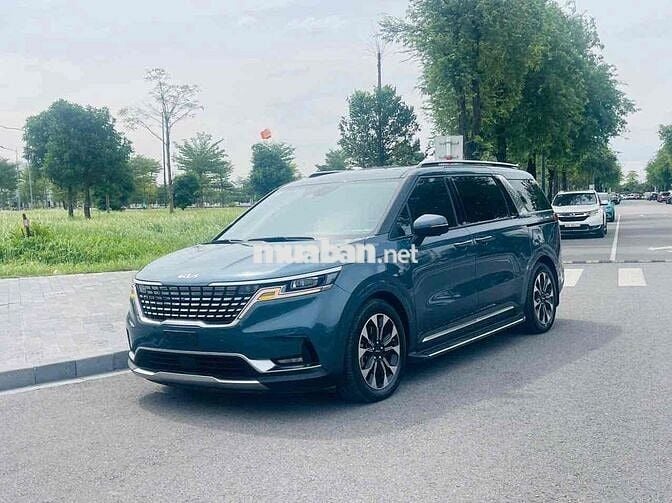 Kia Carnival 2023 Signature 2.2D - 48000 km