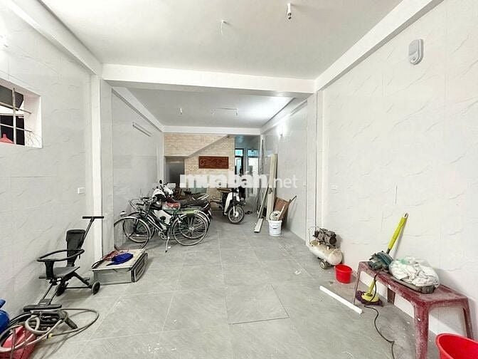 CĂN HỘ MỚI 60M2 SIÊU RỘNG FULL ĐỒ NGAY GẦN NHÀ THI ĐẤU TÂY HỒ
