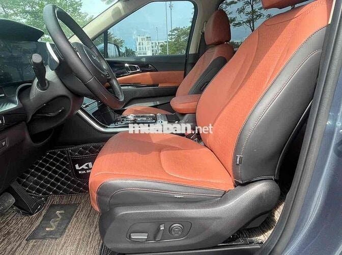 Kia Carnival 2023 Signature 2.2D - 48000 km