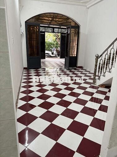 Nhà hẻm oto Nguyễn Trung Trực - Bình Thạnh giá chỉ 14tr