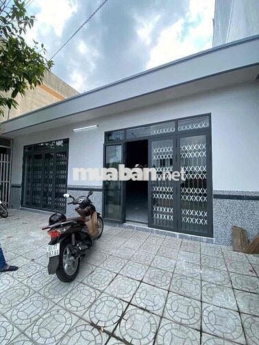 CHO THUÊ KHO MỚI 100% RỘNG 375M2 HAI MẶT TIỀN LỘ LỚN KDC NGÂN THUẬN