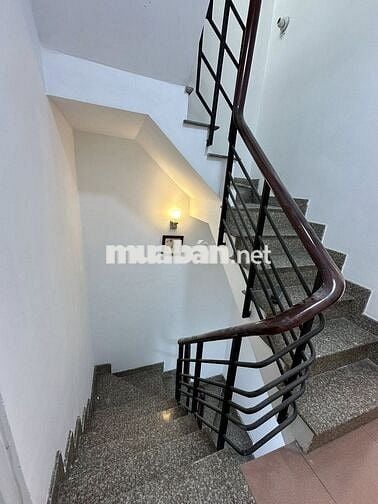 Nhà Nguyên Căn Đường Nguyễn Cảnh Chân - 3PN 3WC - 3x10m
