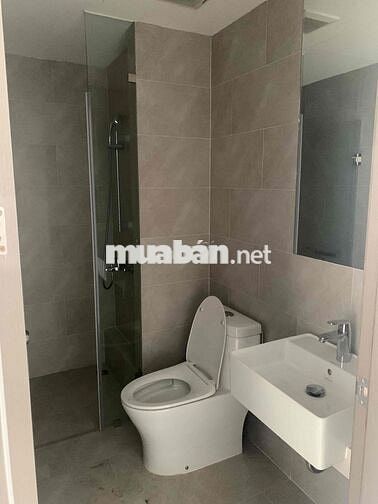 Cô em qua Mỹ bán căn góc 3pn 2wc cc West Gate, nhà mới 100% chưa ở