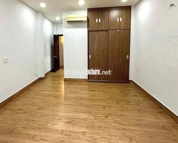 Nhà Đẹp Khu Vip Cư Xá Lữ Gia , DT: 4x15m, 5PN 5WC