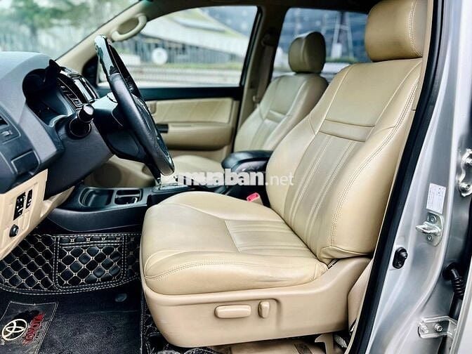 Toyota Fortuner 2016 2.7V 4X2 AT - 96,000 km.