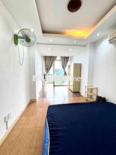 🔥🔥Cho Thuê Phòng Cửa Sổ Ban Công - 40m2_Ngay Cầu Bông - Bùi Hữu Nghĩa