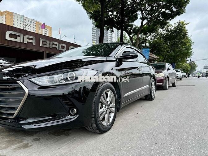 Hyundai Elantra 2018 1.6 AT - 90000 km