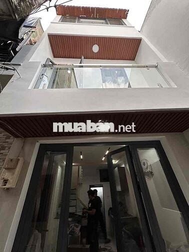 bán nhà Q7- Tân Thuận Tây-24m2- 3 tỷ050 triệu-2 Pn-2wc-full nội thất