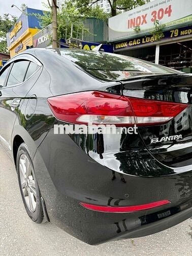 Hyundai Elantra 2018 1.6 AT - 90000 km