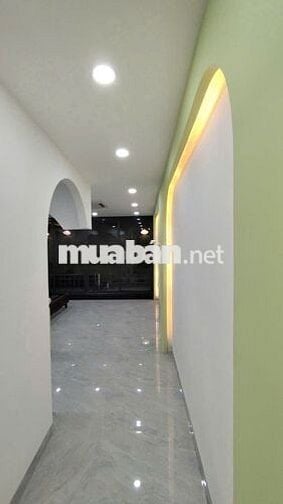 Phòng mới sạch đẹp, có thang máy, chỗ để xe