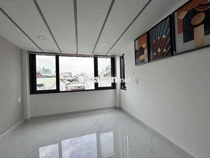 bán nhà Q7- Tân Thuận Tây-24m2- 3 tỷ050 triệu-2 Pn-2wc-full nội thất