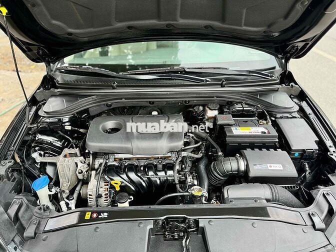 Hyundai Elantra 2018 1.6 AT - 90000 km