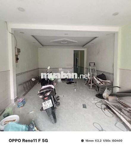 Nhà4×20 lầu  suốt mặt Tiền Đường Gần ủy ban xã Vĩnh b bình chánh tphcm